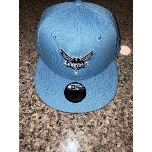 Charlotte Hornets Kid's Hat - Picture 2 of 11